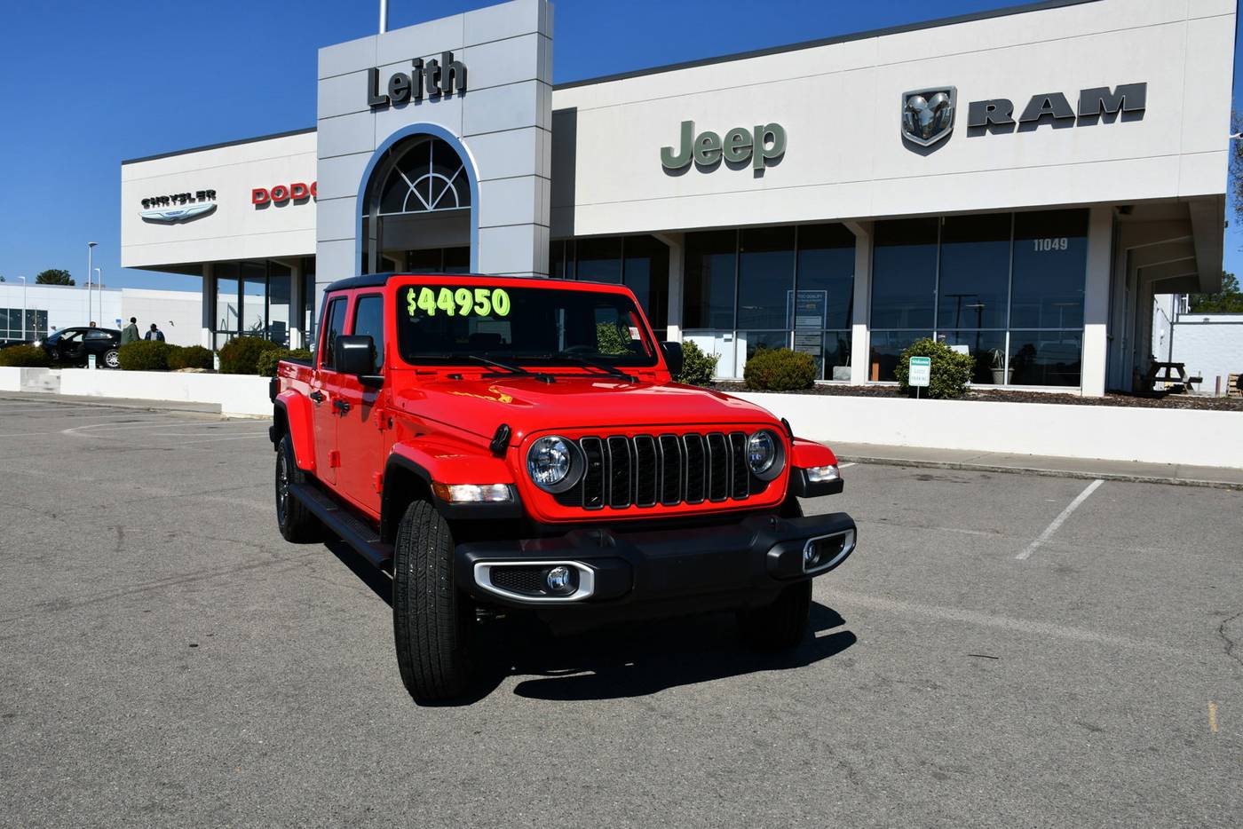 2025 Jeep Gladiator Sport S — Pickup Truck — 2,089 mi — Aberdeen, NC