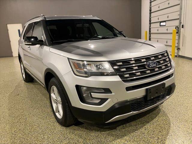 2017 Ford Explorer XLT — SUV — 90,482 mi — Tomball, TX