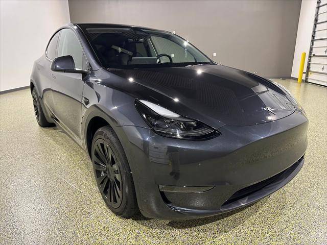 2024 Tesla Model Y Standard Range — SUV — 6,292 mi — Tomball, TX
