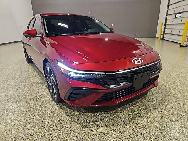 2024 Hyundai Elantra Limited — Sedan — 22,080 mi — Tomball, TX