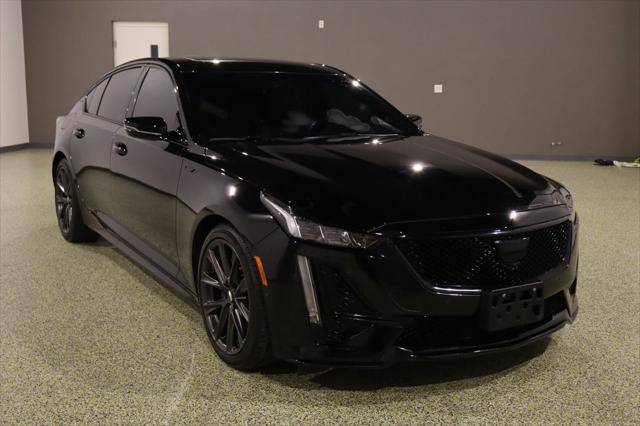 2022 Cadillac CT5-V Standard