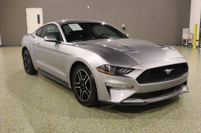 2022 Ford Mustang EcoBoost