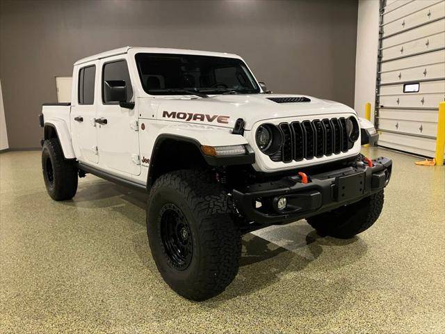 2024 Jeep Gladiator Mojave X — Pickup Truck — 16,139 mi — Tomball, TX