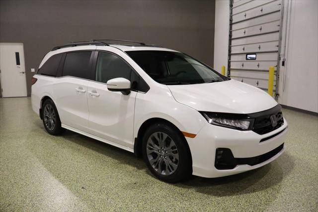 2026 Honda Odyssey Touring — Minivan — 2,255 mi — Tomball, TX