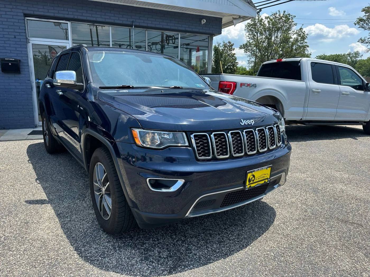2017 Jeep Grand Cherokee Limited — SUV — 113,179 mi — Vineland, NJ