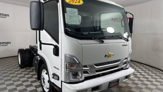 2024 Chevrolet 4500 HG LCF Gas 4500 HG LCF Gas — Chassis Cab Truck — 1,396 mi — Bloomington, IL
