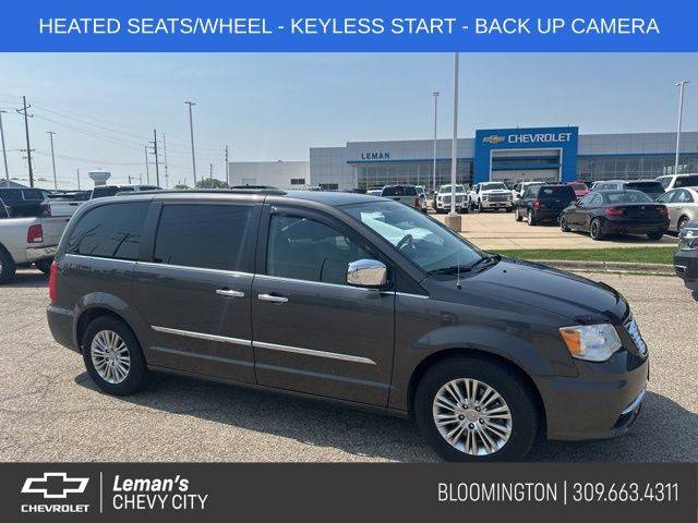 2015 Chrysler Town & Country Touring-L — Minivan — 61,651 mi — Bloomington, IL