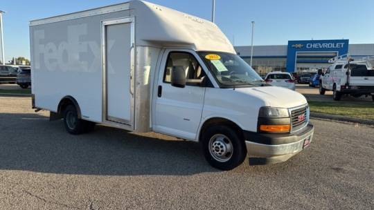 2022 GMC Savana Commercial Cutaway 3500 — Chassis Cab Truck — 41,898 mi — Bloomington, IL