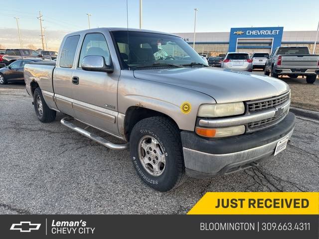 2002 Chevrolet Silverado 1500 LS — Pickup Truck — 145,312 mi — Bloomington, IL