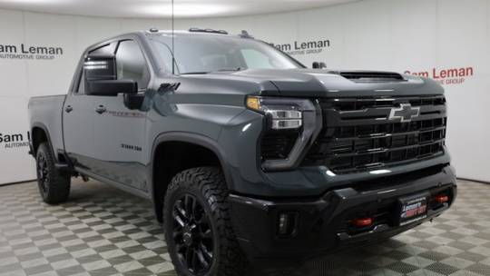 2025 Chevrolet Silverado 3500HD LTZ — Pickup Truck — 10,089 mi — Bloomington, IL