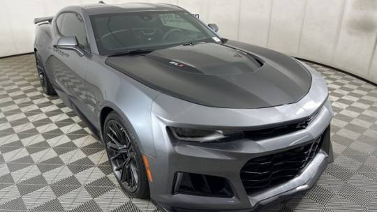2020 Chevrolet Camaro ZL1 — Coupe — 13,963 mi — Bloomington, IL