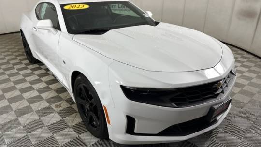 2023 Chevrolet Camaro 2LT — Coupe — 7,629 mi — Bloomington, IL