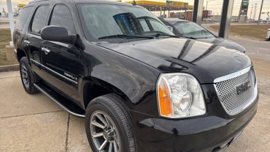2008 GMC Yukon Denali — SUV — 170,763 mi — Bloomington, IL