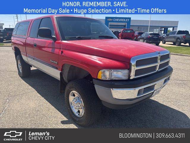2002 Dodge Ram 2500 Base — Pickup Truck — 153,238 mi — Bloomington, IL