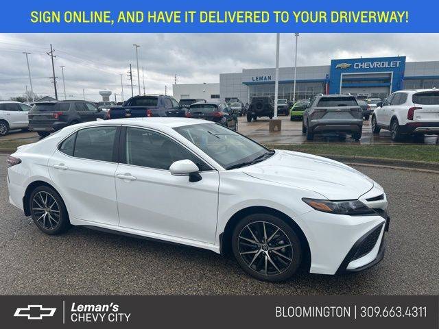 2024 Toyota Camry SE — Sedan — 12,346 mi — Bloomington, IL