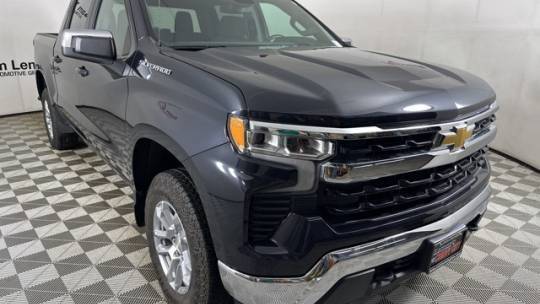 2022 Chevrolet Silverado 1500 LT — Pickup Truck — 8,886 mi — Bloomington, IL
