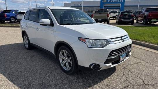 2015 Mitsubishi Outlander SE