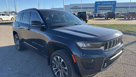 2023 Jeep Grand Cherokee Overland — SUV — 13,928 mi — Bloomington, IL