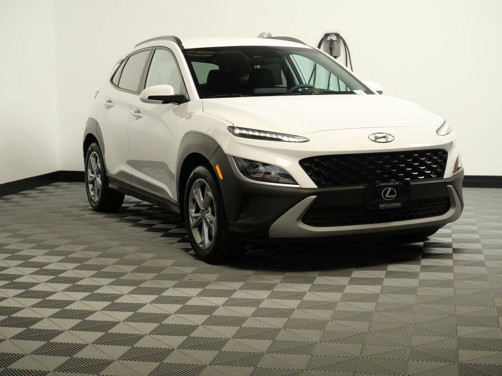 2023 Hyundai Kona SEL — SUV — 27,878 mi — Maplewood, MN