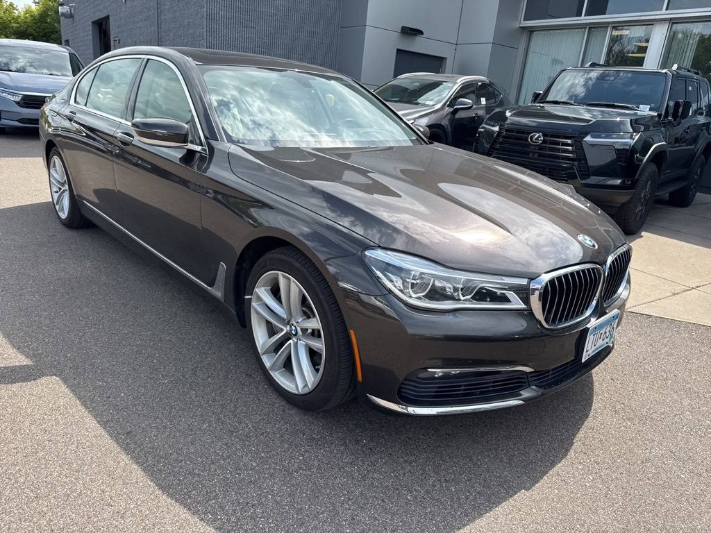 2016 BMW 7 Series 750i — Sedan — 43,498 mi — Maplewood, MN