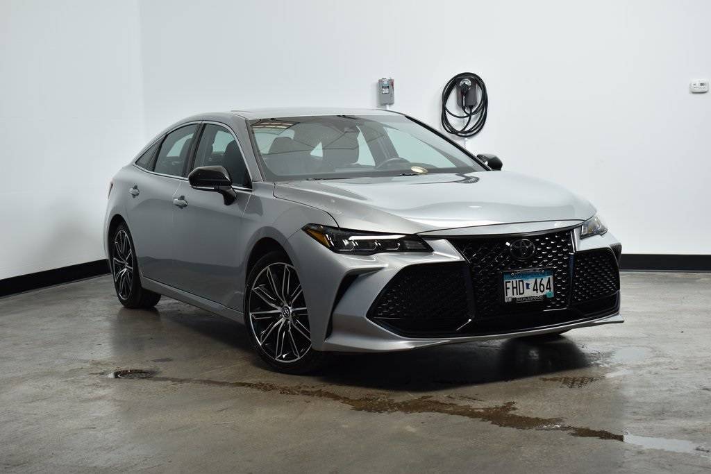 2020 Toyota Avalon XSE — Sedan — 69,325 mi — Maplewood, MN
