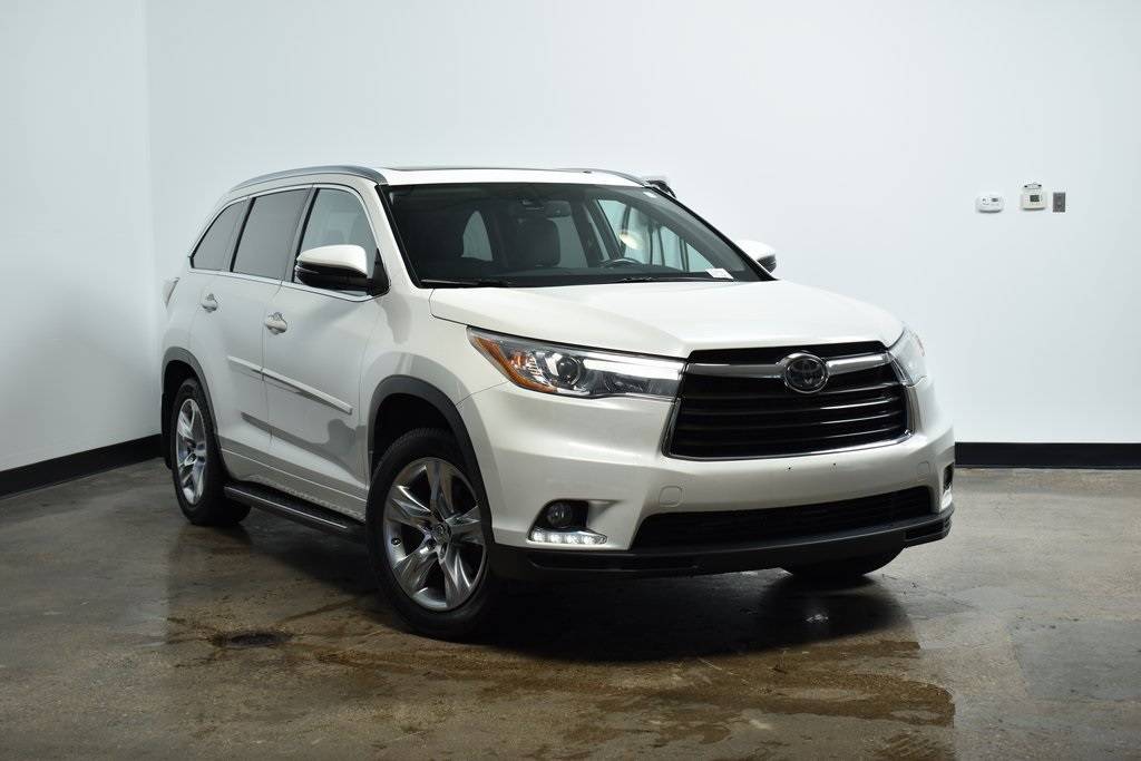 2015 Toyota Highlander Limited Platinum — SUV — 132,223 mi — Maplewood, MN