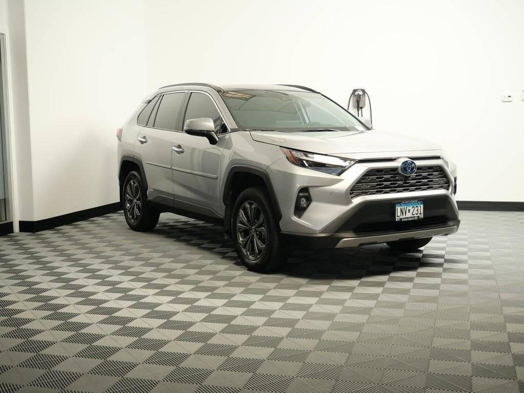 2024 Toyota RAV4 Hybrid Limited — SUV — 37,408 mi — Maplewood, MN