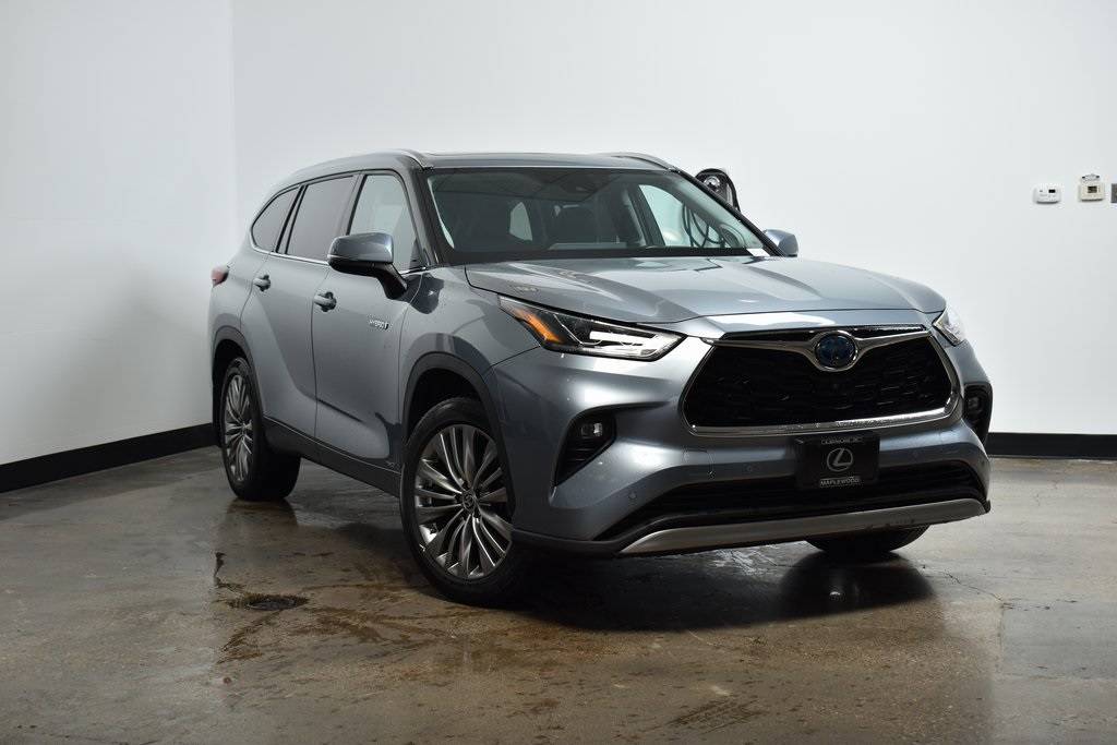 2021 Toyota Highlander Hybrid Platinum — SUV — 72,428 mi — Maplewood, MN