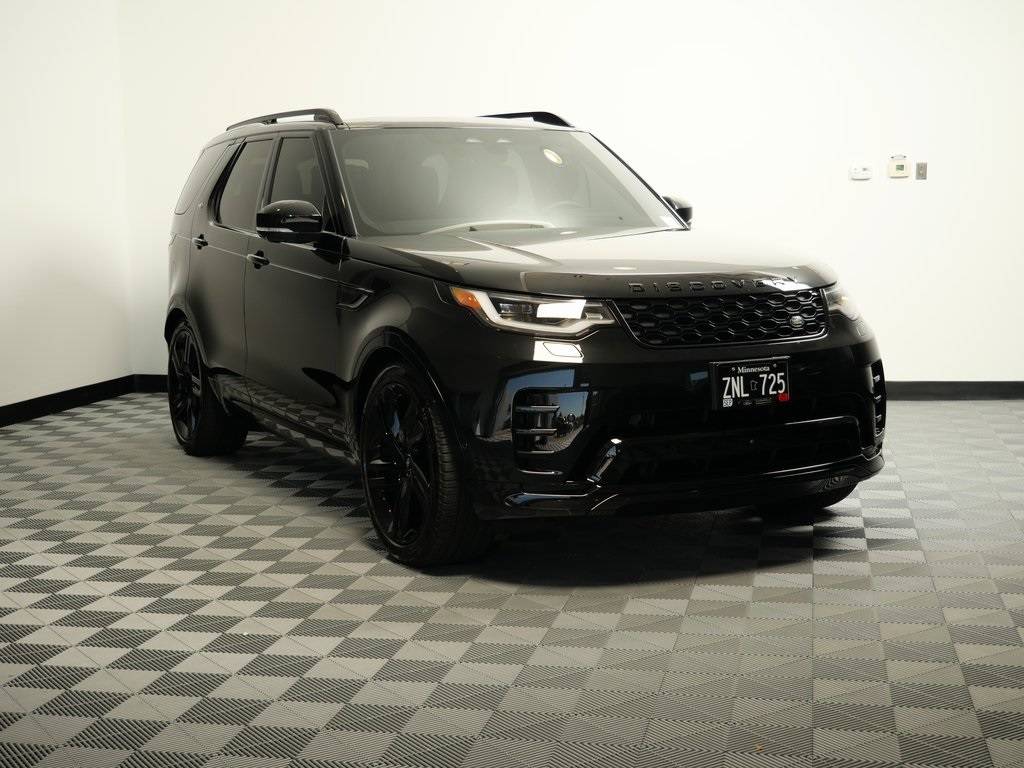 2024 Land Rover Discovery P360 Dynamic SE