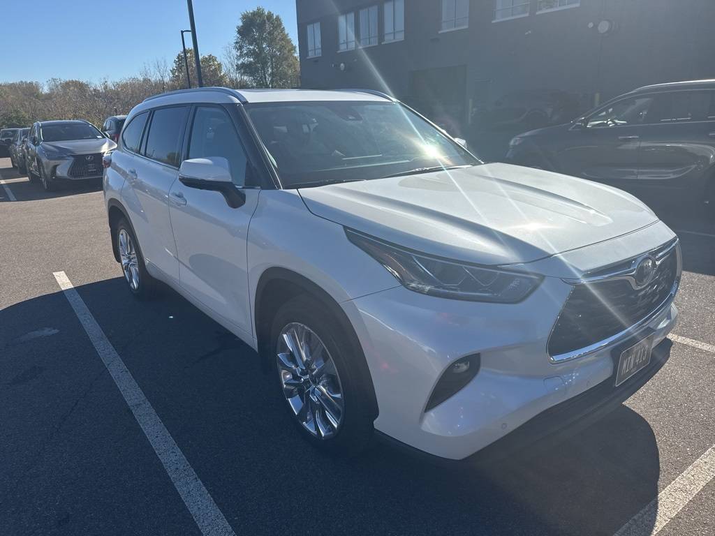 2021 Toyota Highlander Limited — SUV — 50,679 mi — Maplewood, MN