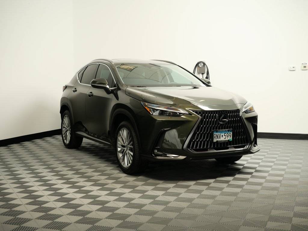 2025 Lexus NX NX 350h Premium — SUV — 8,035 mi — Maplewood, MN