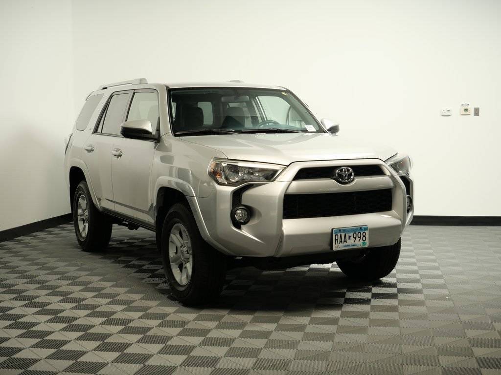 2018 Toyota 4Runner SR5 — SUV — 111,906 mi — Maplewood, MN