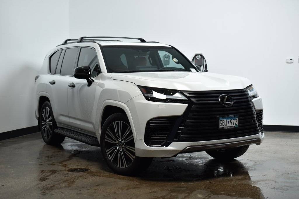2024 Lexus LX LX 600 Luxury — SUV — 4,133 mi — Maplewood, MN