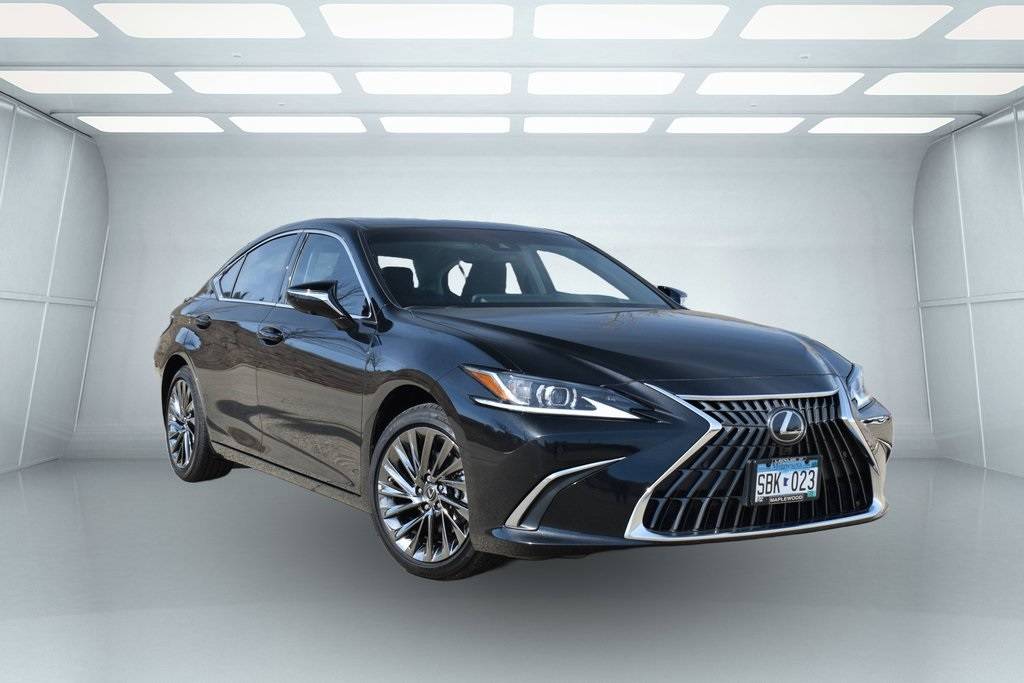 2024 Lexus ES ES 300h Luxury — Sedan — 457 mi — Maplewood, MN