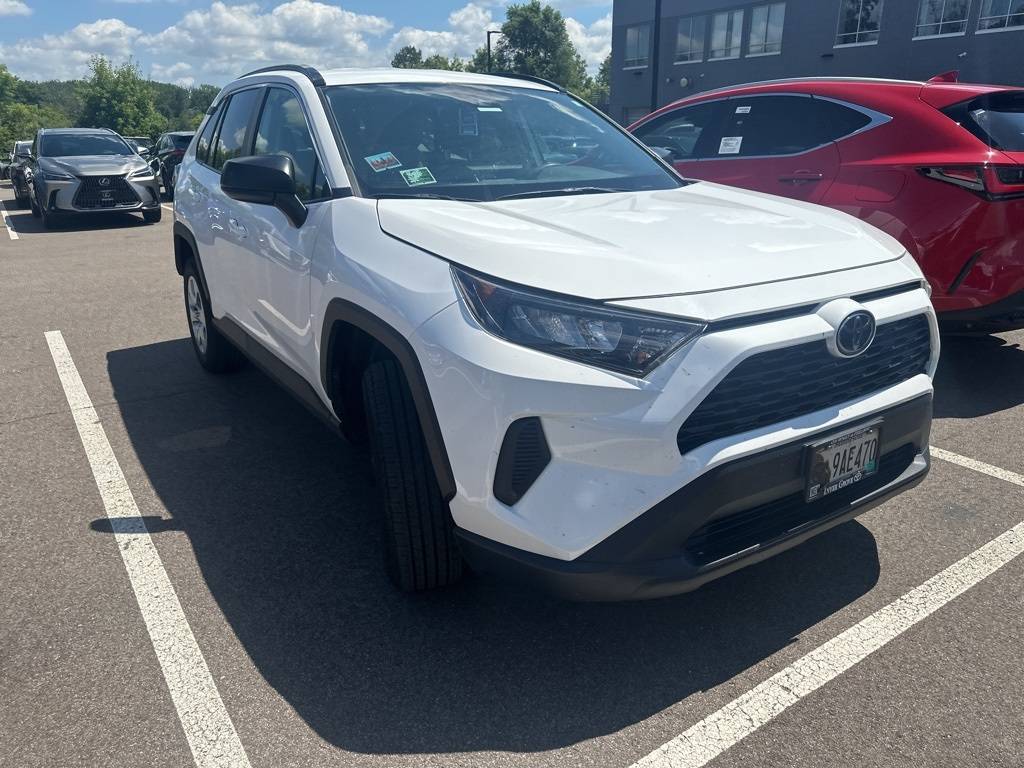 2019 Toyota RAV4 LE — SUV — 40,513 mi — Maplewood, MN