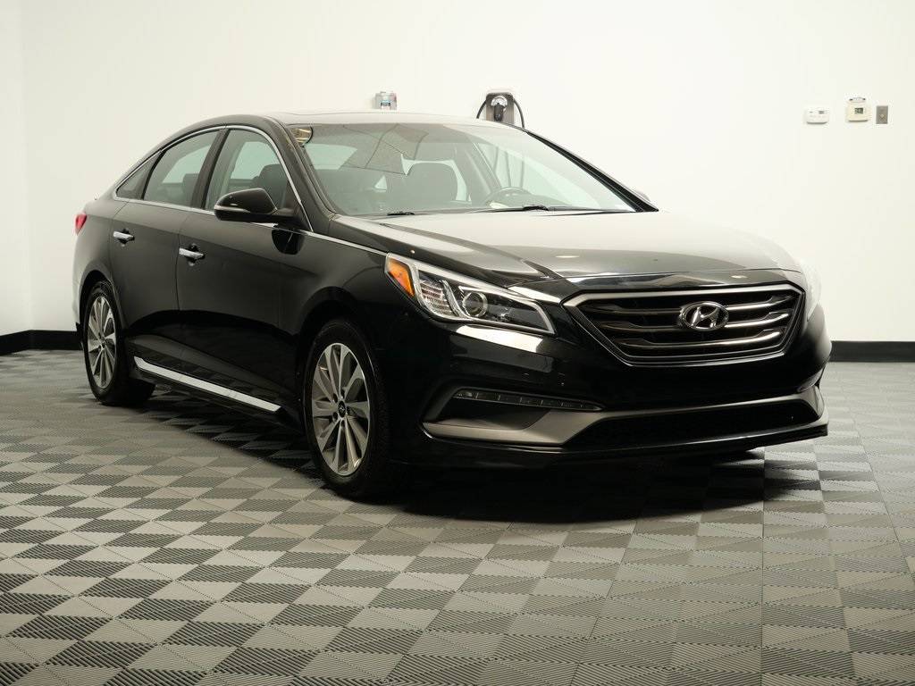 2017 Hyundai Sonata Sport — Sedan — 119,354 mi — Maplewood, MN