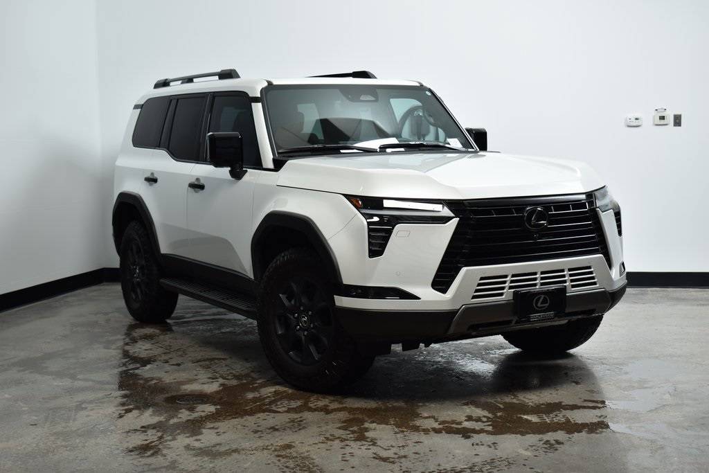 2024 Lexus GX GX 550 Overtrail — SUV — 1,809 mi — Maplewood, MN