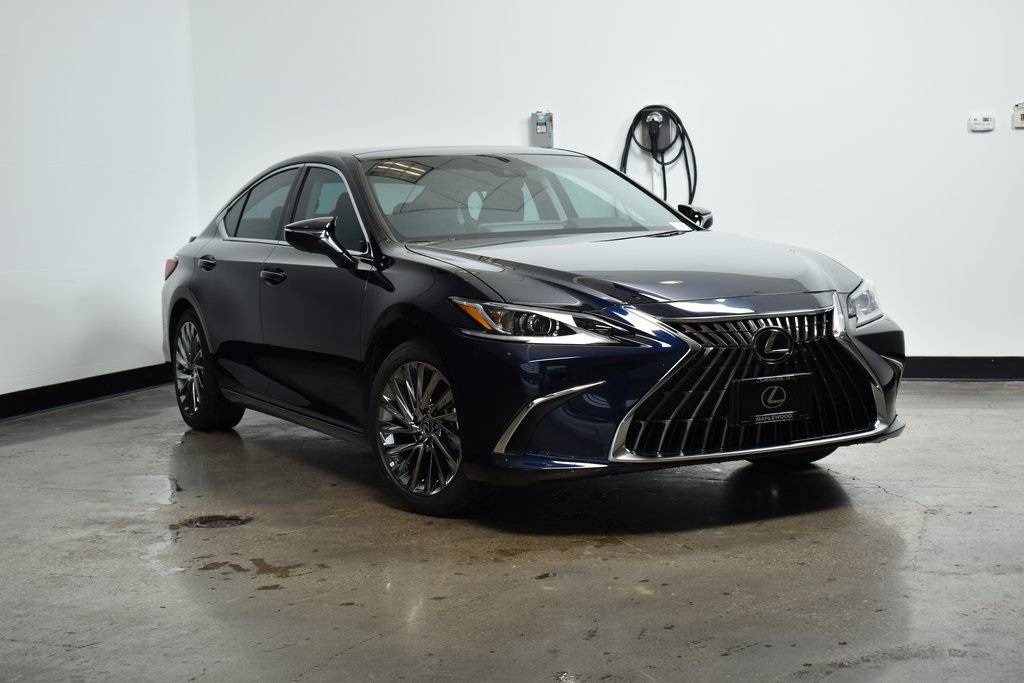 2025 Lexus ES ES 350 Luxury — Sedan — 125 mi — Maplewood, MN