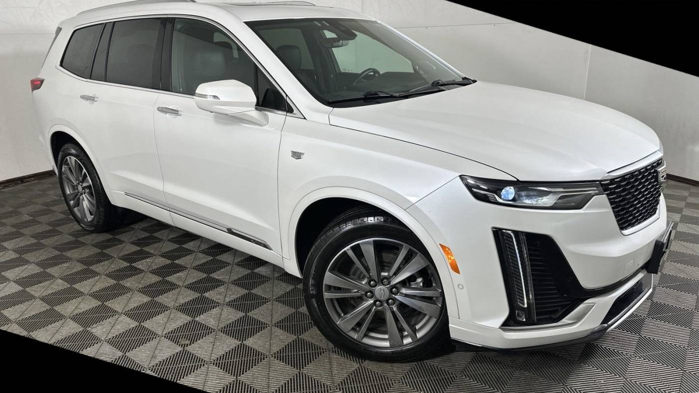 2021 Cadillac XT6 Premium Luxury — SUV — 55,970 mi — Davenport, IA