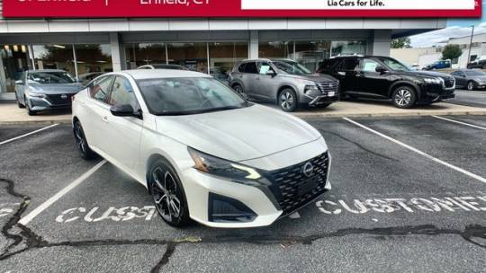 2023 Nissan Altima SR — Sedan — 11,168 mi — Enfield, CT