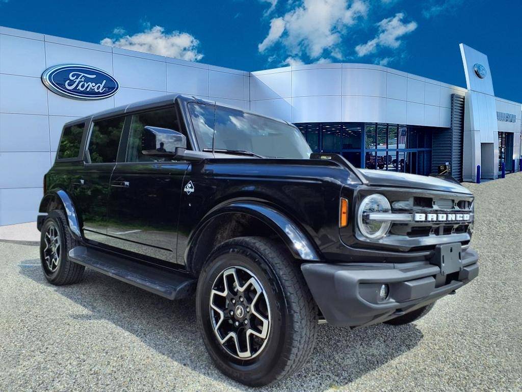2025 Ford Bronco Outer Banks — SUV — 4,119 mi — Vineland, NJ