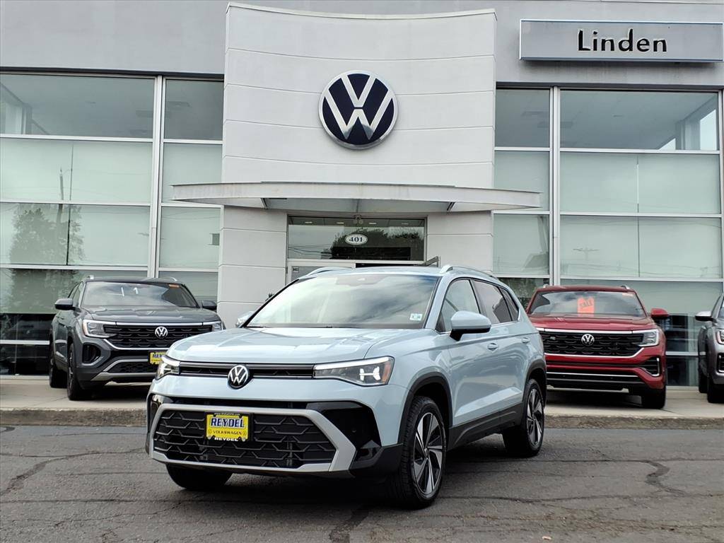 2025 Volkswagen Taos SE — SUV — 5,362 mi — Roselle, NJ