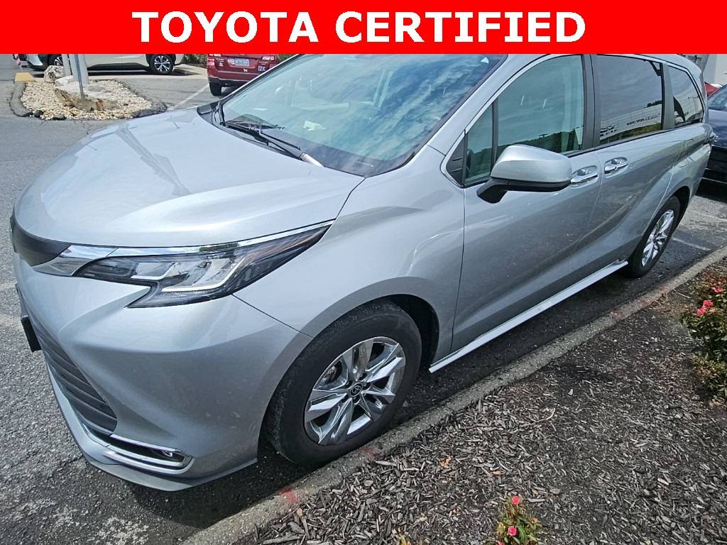 2023 Toyota Sienna XLE — Minivan — 49,538 mi — Bethesda, MD