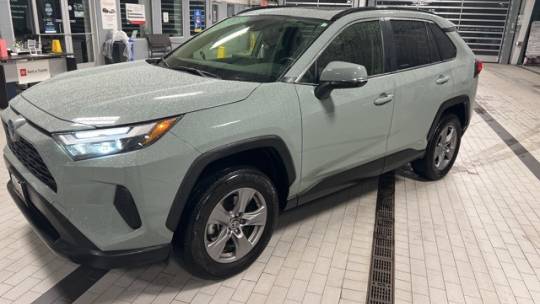2022 Toyota RAV4 Hybrid XLE — SUV — 33,174 mi — Bethesda, MD