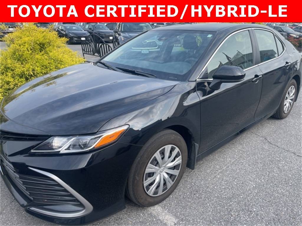 2022 Toyota Camry Hybrid LE — Sedan — 33,295 mi — Bethesda, MD