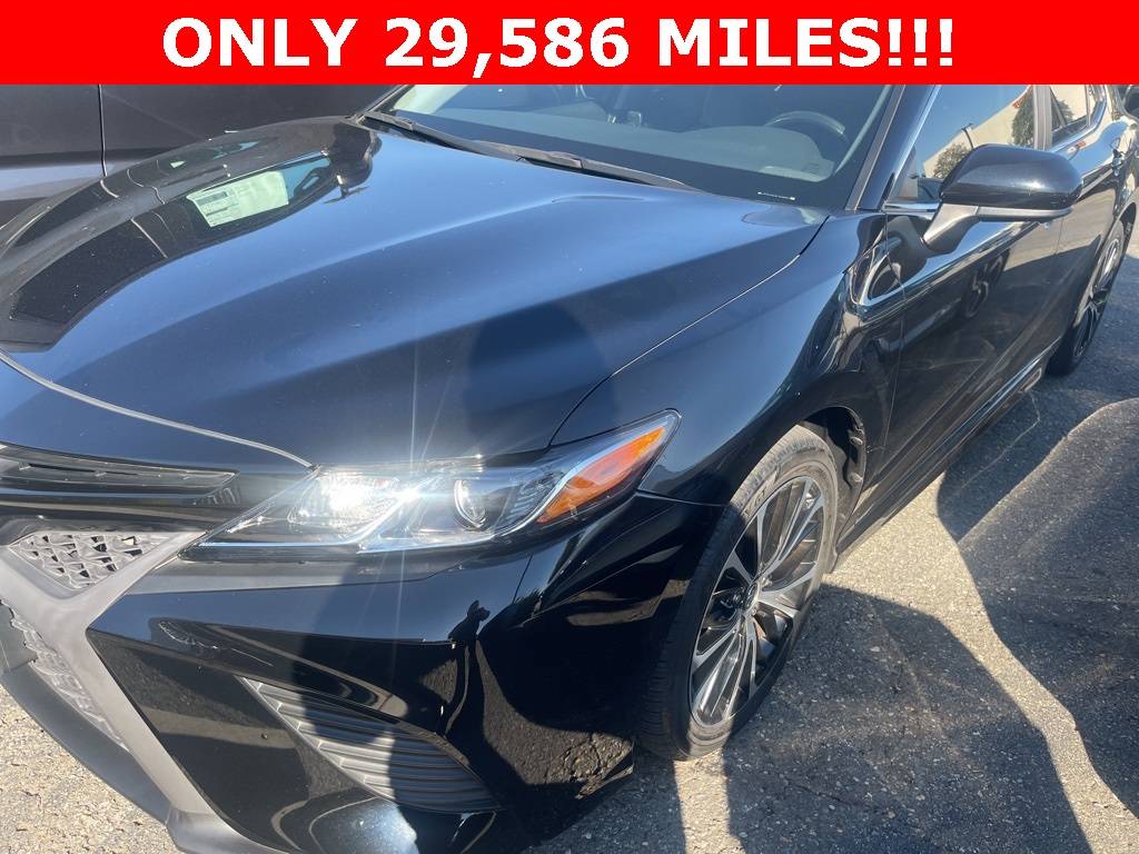 2020 Toyota Camry SE — Sedan — 29,586 mi — Bethesda, MD