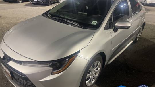 2025 Toyota Corolla LE — Sedan — 2,461 mi — Bethesda, MD