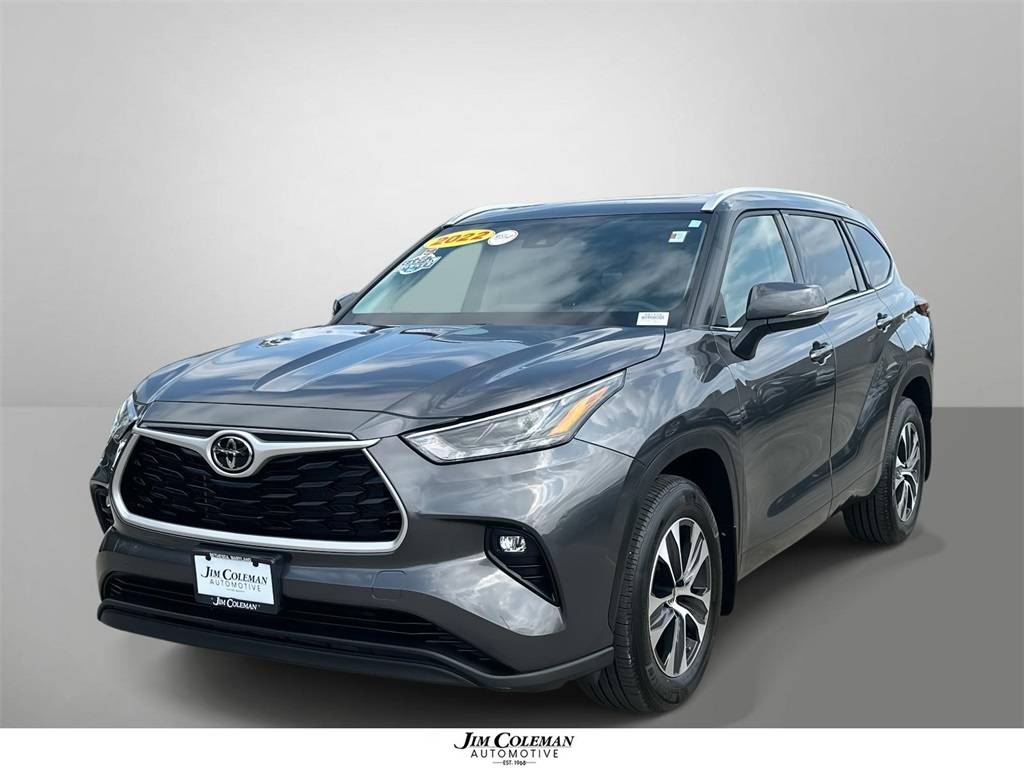 2022 Toyota Highlander XLE — SUV — 33,839 mi — Bethesda, MD