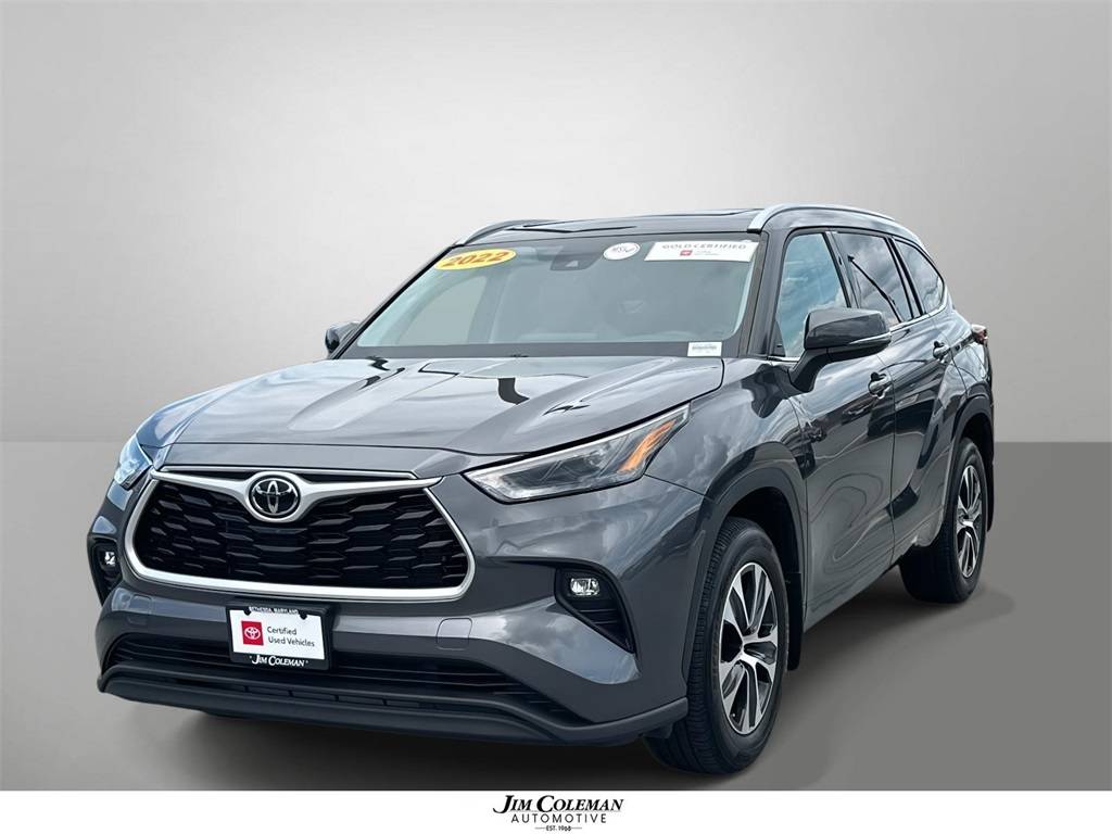 2022 Toyota Highlander XLE — SUV — 23,792 mi — Bethesda, MD