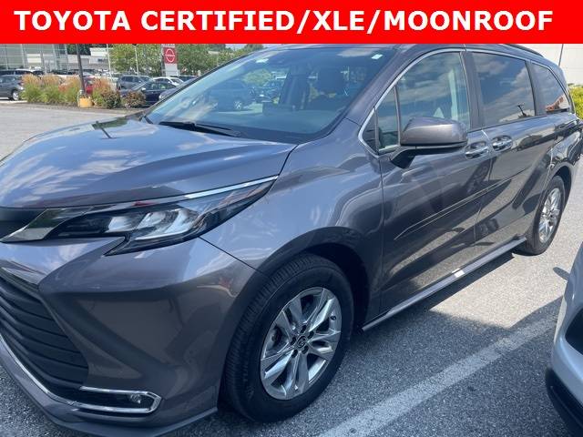 2022 Toyota Sienna XLE — Minivan — 15,474 mi — Bethesda, MD